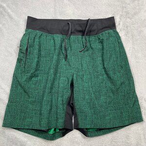 Lululemon Men's T.H.E. Short Green Geometric‎ Sz M 7” Inseam Lined Drawstring